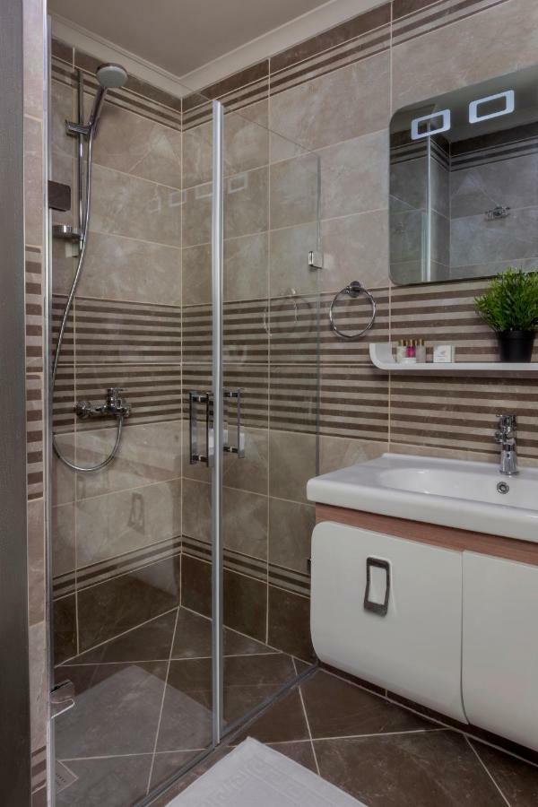 Ferman Apart Hotel Sisli Harbiye Εξωτερικό φωτογραφία